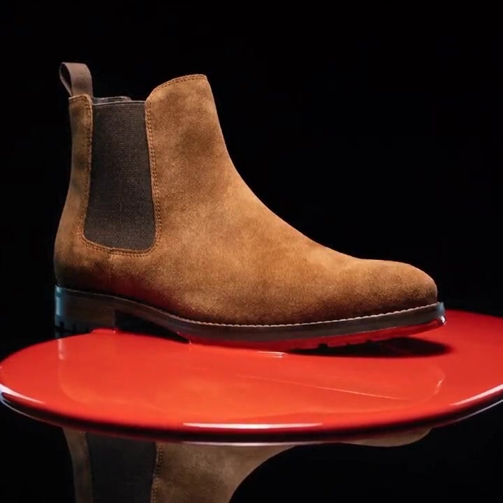 Davidson Chelsea boot in tobacco suede